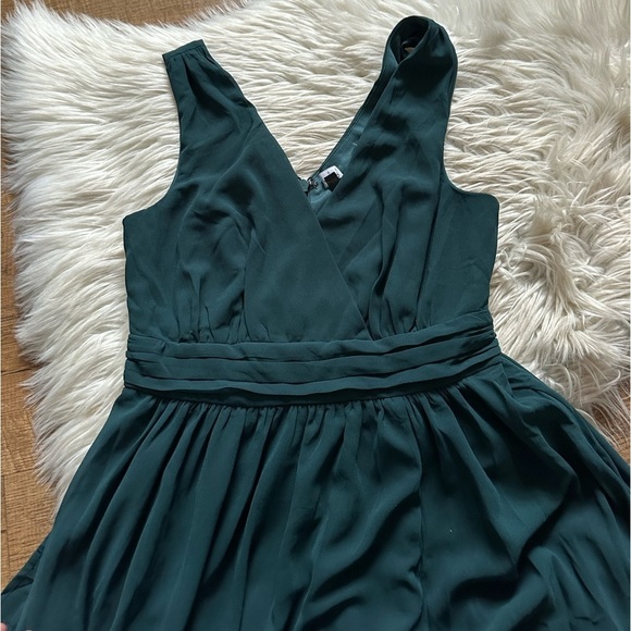 LULU’S Thoughts Of Hue Emerald Green Surplice Maxi Dress - Picture 10 of 11